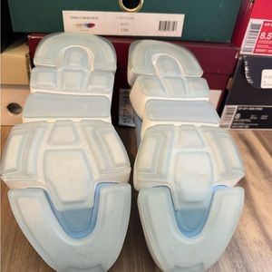 Wmn Balenciaga Speed 2.0 Sneakers. Size US 7. $325 OBO.